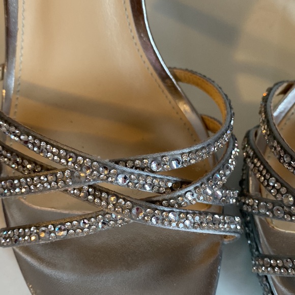 Betsey Johnson Adde Blue Rhinestone Pump. Size 81/2 NWOT - Picture 5 of 14